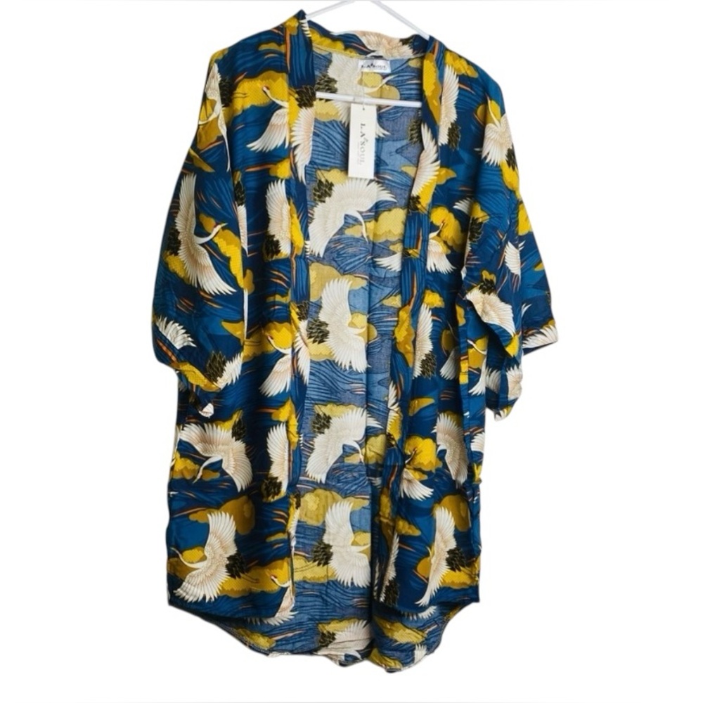 Kimono - Women's Flying Crane Print. One Size. Short Sleeve. - Picture 8 of 11